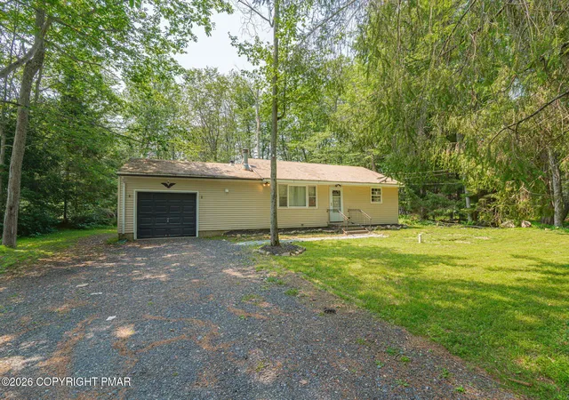 Photo 2 of Single family home for sale at 3279 Beech Ridge Dr, Pocono Summit, PA 18346 | MLS# PM-143063 | Listing updated on 2026-07-15