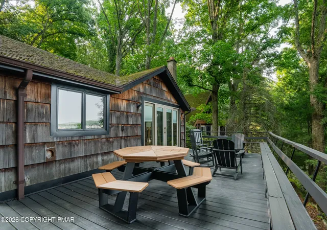 Photo 4 of Single family home for sale at 101 Antler Ridge Ct, Hawley, PA 18428 | MLS# PM-143130 | Listing updated on 2026-08-03