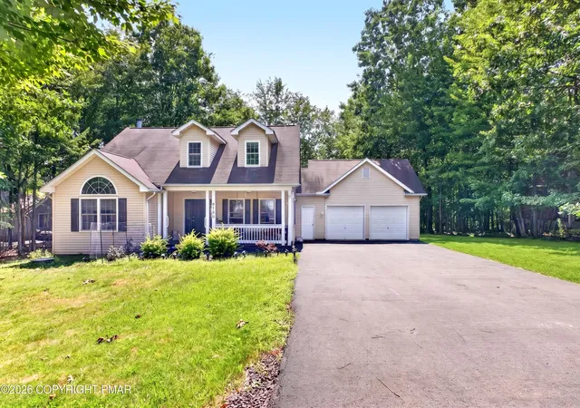 Photo 2 of Sale Pending at 5120 Braintree Dr, Bushkill, PA 18324 | MLS# PM-143160 | Listing updated on 2026-09-22