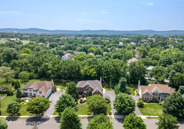 Photo 2 of Sale Pending at 4140 Douglas Dr, Bethlehem, PA 18020 | MLS# PM-143083 | Listing updated on 2026-07-23