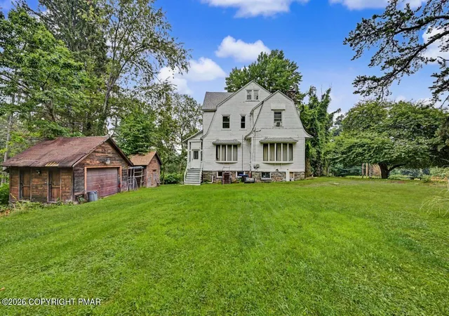 Photo 4 of Single family home for sale at 239 Meadowside Rd, Mount Pocono, PA 18344 | MLS# PM-143511 | Listing updated on 2026-08-18