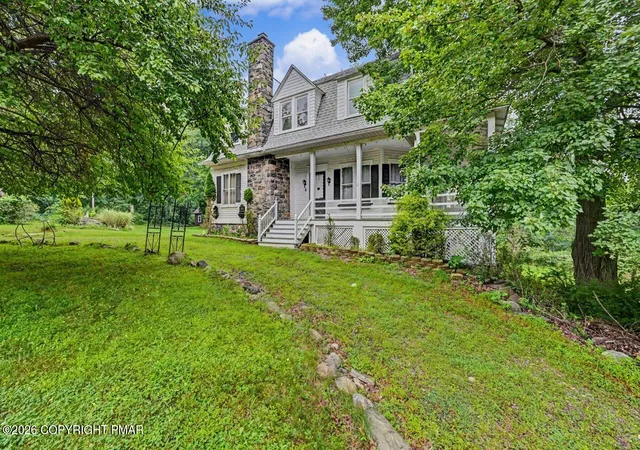 Photo 5 of Single family home for sale at 239 Meadowside Rd, Mount Pocono, PA 18344 | MLS# PM-143511 | Listing updated on 2026-08-18