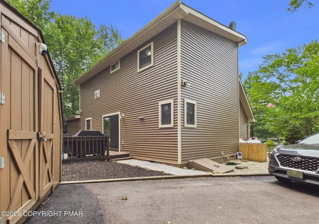 Photo 3 of Single family home for sale at 6014 Boardwalk Dr, Tobyhanna, PA 18466 | MLS# PM-143103 | Listing updated on 2026-08-26