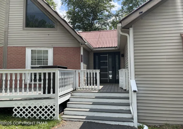 Photo 2 of Single family home for sale at 8051 Possum Ct, Tobyhanna, PA 18466 | MLS# PM-143144 | Listing updated on 2026-07-21