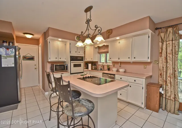 Photo 3 of Single family home for sale at 105 Kent Rd, Stroudsburg, PA 18360 | MLS# PM-143621 | Listing updated on 2026-10-05