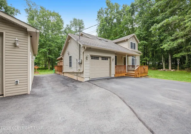 Photo 3 of Single family home for sale at 12 Sidney Mews, Albrightsville, PA 18210 | MLS# PM-143125 | Listing updated on 2026-08-30