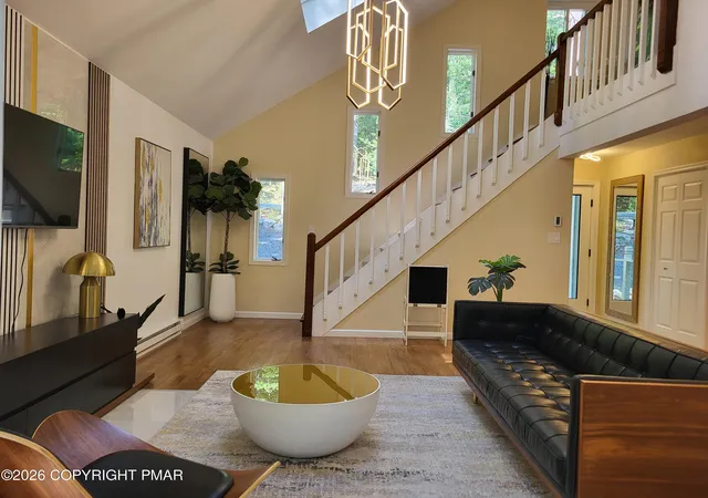 Photo 3 of Single family home for sale at 159 Manchester Dr, Bushkill, PA 18324 | MLS# PM-143133 | Listing updated on 2026-09-26