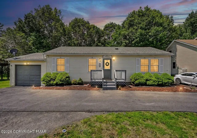 Photo 3 of Single family home for sale at 1201 Cambell Way, Tobyhanna, PA 18466 | MLS# PM-143152 | Listing updated on 2026-10-11