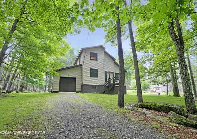 Photo 3 of Single family home for sale at 1081 Ponderosa Rd, Newfoundland, PA 18445 | MLS# PM-143187 | Listing updated on 2026-07-21