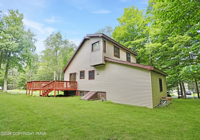 Photo 4 of Single family home for sale at 1081 Ponderosa Rd, Newfoundland, PA 18445 | MLS# PM-143187 | Listing updated on 2026-07-21