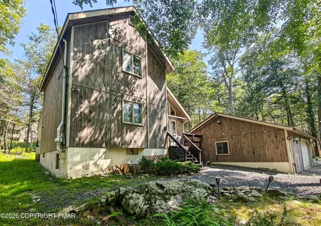 Photo 1 of Single family home for sale at 62 E Crk View Dr, Gouldsboro, PA 18424 | MLS# PM-143166 | Listing updated on 2026-08-07