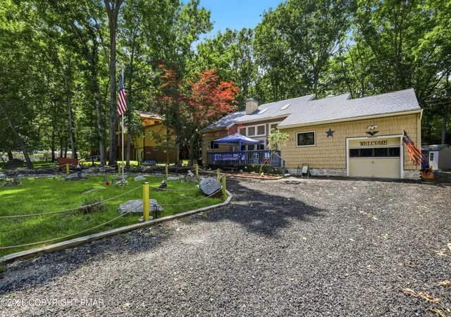 Photo 2 of Single family home for sale at 6228 Willowicke Ter, East Stroudsburg, PA 18301 | MLS# PM-143234 | Listing updated on 2026-07-22
