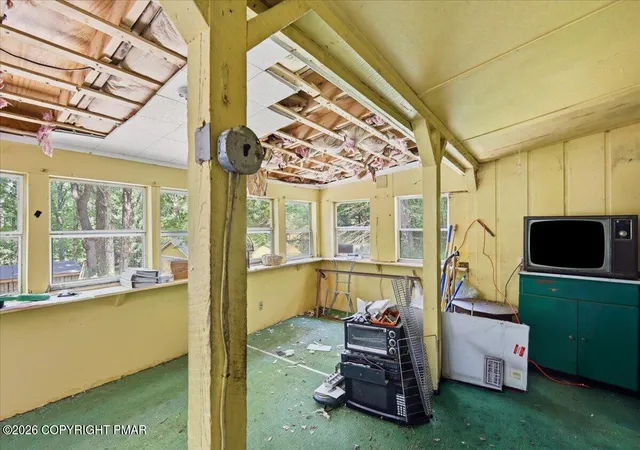 Photo 5 of Sale Pending at 193 Silver Lake Rd, Dingmans Ferry, PA 18328 | MLS# PM-143209 | Listing updated on 2026-07-30