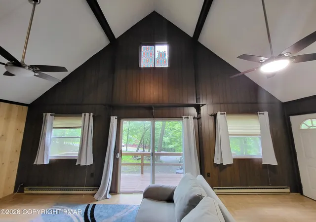 Photo 5 of Single family home for sale at 1067 Porter Dr, Bushkill, PA 18324 | MLS# PM-143270 | Listing updated on 2026-08-29