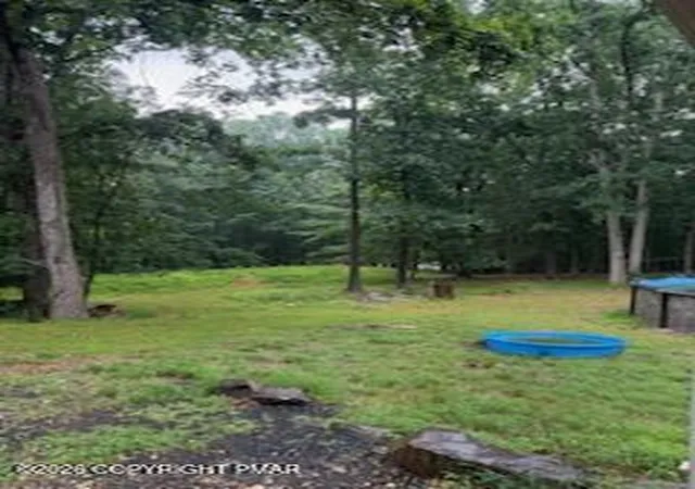 Photo 3 of Single family home for sale at 519 S Cortina Ct, Henryville, PA 18332 | MLS# PM-143267 | Listing updated on 2026-09-08