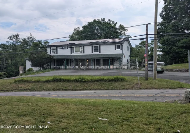 Photo 1 of Multi family home for sale at 926 Pennsylvania 390, Cresco, PA 18326 | MLS# PM-143272 | Listing updated on 2026-08-07