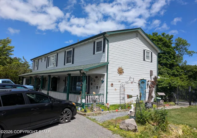 Photo 2 of Multi family home for sale at 926 Pennsylvania 390, Cresco, PA 18326 | MLS# PM-143272 | Listing updated on 2026-08-07