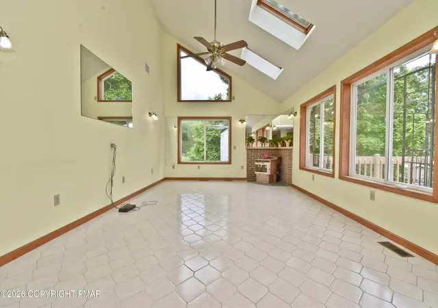 Photo 2 of Sale Pending at 182 Frantz Rd, Stroudsburg, PA 18360 | MLS# PM-143492 | Listing updated on 2026-09-28