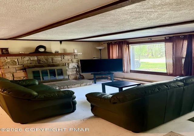 Photo 5 of Sale Pending at 300 Owassa Dr, Pocono Lake, PA 18347 | MLS# PM-143383 | Listing updated on 2026-08-19