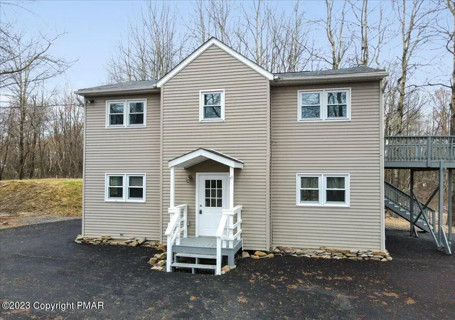 Photo 4 of Single family home for sale at 400 Cedar Dr, Long Pond, PA 18334 | MLS# PM-143285 | Listing updated on 2026-08-19
