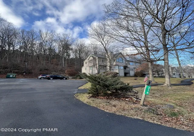 Condo for sale at 316 Hollow Rd, East Stroudsburg, PA 18302 | MLS# PM-143288