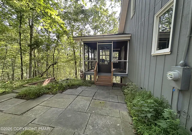 Photo 5 of Sale Pending at 4284 Winchester Way, Bushkill, PA 18324 | MLS# PM-143332 | Listing updated on 2026-07-29