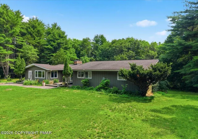 Photo 3 of Single family home for sale at 787 Polk Valley Rd, Stroudsburg, PA 18360 | MLS# PM-143337 | Listing updated on 2026-09-11