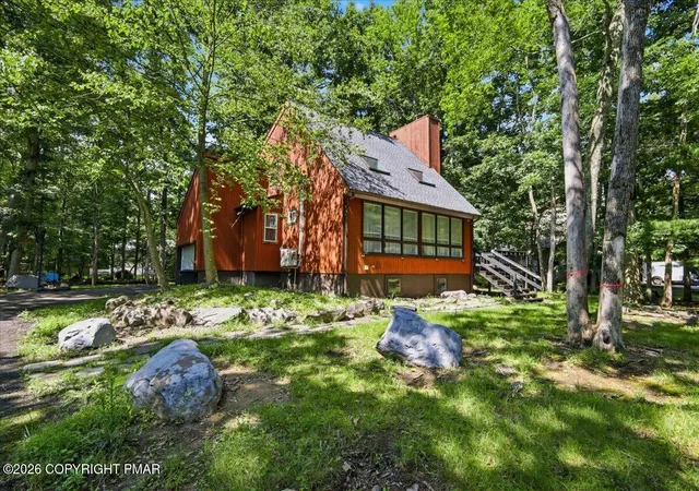Photo 3 of Sale Pending at 328 Fernwood Dr, East Stroudsburg, PA 18301 | MLS# PM-143537 | Listing updated on 2026-08-29