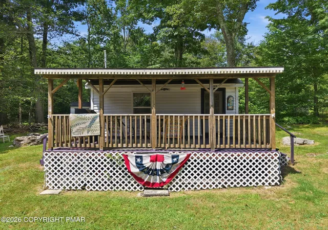 Photo 1 of Single family home for sale at 216 N Shore Dr, Greentown, PA 18426 | MLS# PM-143484 | Listing updated on 2026-08-17