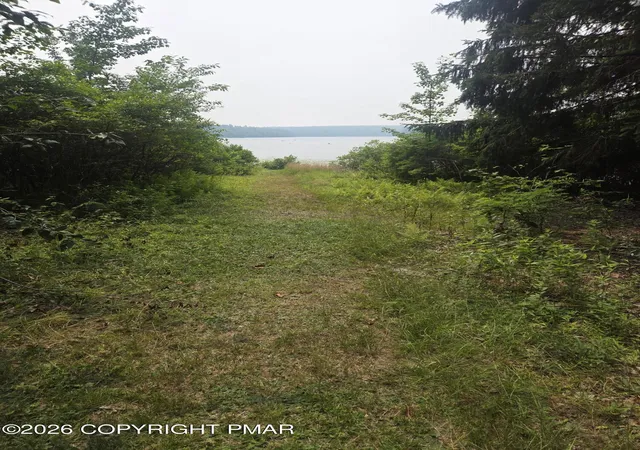Photo 4 of Single family home for sale at 216 N Shore Dr, Greentown, PA 18426 | MLS# PM-143484 | Listing updated on 2026-08-17