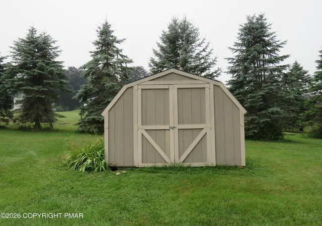 Photo 5 of Sale Pending at 508 Grove St, Honesdale, PA 18431 | MLS# PM-143397 | Listing updated on 2026-08-01