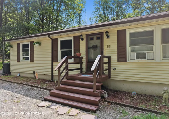 Photo 3 of Sale Pending at 12 Highpoint Dr, Albrightsville, PA 18210 | MLS# PM-143447 | Listing updated on 2026-10-07