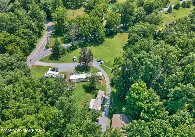 Photo 34 of Sale Pending at 261 Schipps Ln, Mount Bethel, PA 18343 | MLS# PM-143405 | Listing updated on 2026-08-10