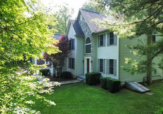 Photo 3 of Single family home for sale at 1300 Beaupland Rd, Bear Creek, PA 18602 | MLS# PM-143411 | Listing updated on 2026-07-28