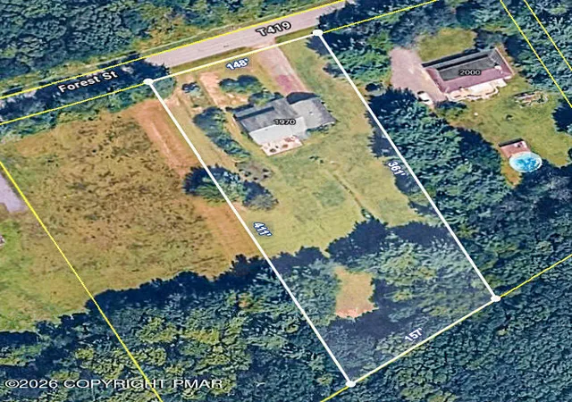 Photo 3 of Single family home for sale at 1970 Forest St, Lehighton, PA 18235 | MLS# PM-143445 | Listing updated on 2026-09-29