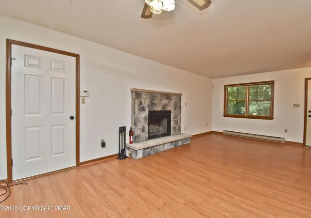 Photo 2 of Sale Pending at 295 Russell Ct, Effort, PA 18330 | MLS# PM-143536 | Listing updated on 2026-08-06