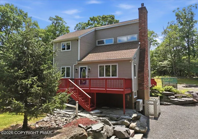 Photo 3 of Single family home for sale at 2522 Jonathan Ct, East Stroudsburg, PA 18302 | MLS# PM-143485 | Listing updated on 2026-09-24
