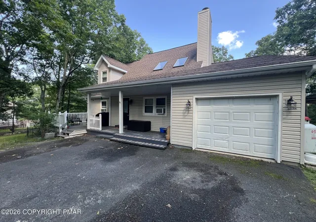 Photo 1 of Sale Pending at 125 Mourning Dove Ct, Bushkill, PA 18324 | MLS# PM-143480 | Listing updated on 2026-09-18