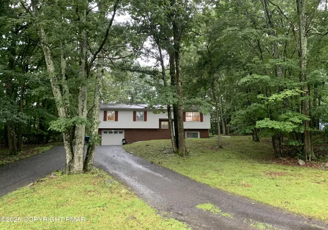 Photo 1 of Single family home for sale at 33 Seneca Rd, Mount Pocono, PA 18344 | MLS# PM-143513 | Listing updated on 2026-08-07