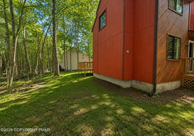Photo 2 of Single family home for sale at 7277 Long Pine Dr, Tobyhanna, PA 18466 | MLS# PM-143596 | Listing updated on 2026-09-10