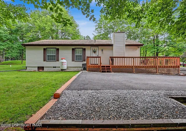 Photo 4 of Sale Pending at 160 Ginsburg Cir, Albrightsville, PA 18210 | MLS# PM-143559 | Listing updated on 2026-08-10