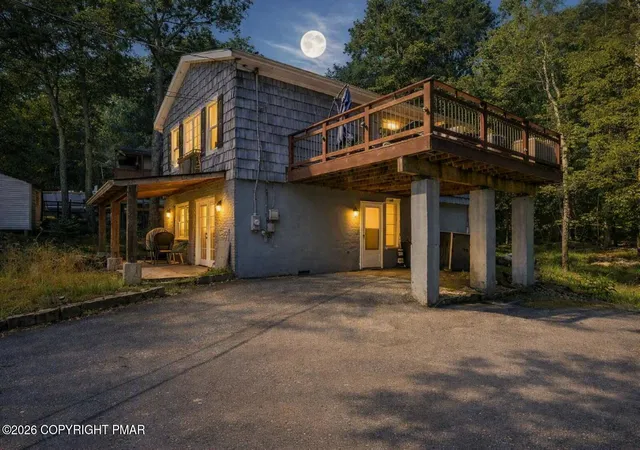 Photo 2 of Single family home for sale at 1093 Porter Dr, Bushkill, PA 18324 | MLS# PM-143548 | Listing updated on 2026-08-29