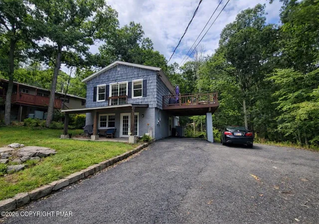 Photo 3 of Single family home for sale at 1093 Porter Dr, Bushkill, PA 18324 | MLS# PM-143548 | Listing updated on 2026-08-29