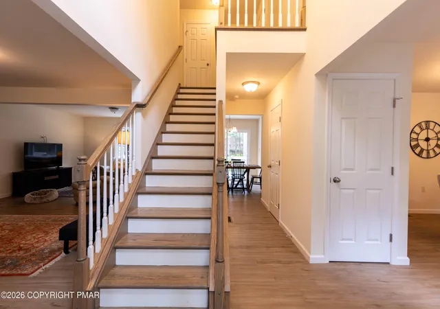 Photo 4 of Single family home for sale at 87 Delbert Dr, Gouldsboro, PA 18424 | MLS# PM-143614 | Listing updated on 2026-09-01