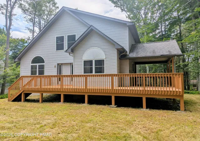 Photo 1 of Single family home for sale at 316 Packanack Dr, Gouldsboro, PA 18424 | MLS# PM-143668 | Listing updated on 2026-08-18