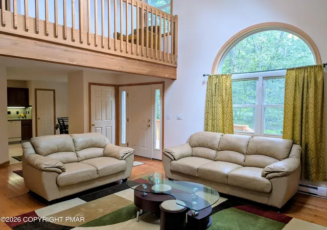 Photo 4 of Single family home for sale at 316 Packanack Dr, Gouldsboro, PA 18424 | MLS# PM-143668 | Listing updated on 2026-08-18