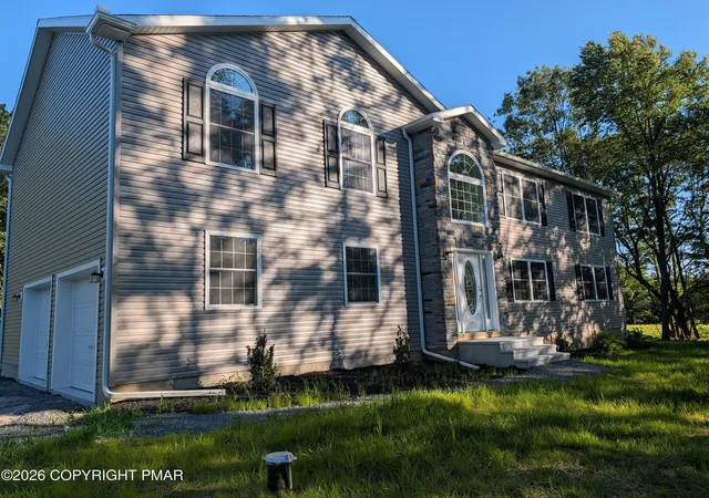 Photo 3 of Single family home for sale at 2025 Candlewood Ln, Blakeslee, PA 18610 | MLS# PM-143646 | Listing updated on 2026-08-05