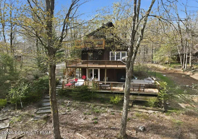 Photo 3 of Single family home for sale at 106 Butternut Ln, Canadensis, PA 18325 | MLS# PM-143637 | Listing updated on 2026-08-10