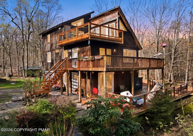 Photo 4 of Single family home for sale at 106 Butternut Ln, Canadensis, PA 18325 | MLS# PM-143637 | Listing updated on 2026-08-10