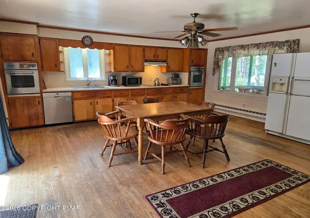 Photo 4 of Single family home for sale at 140 Kona Ln, Scotrun, PA 18355 | MLS# PM-143676 | Listing updated on 2026-09-03